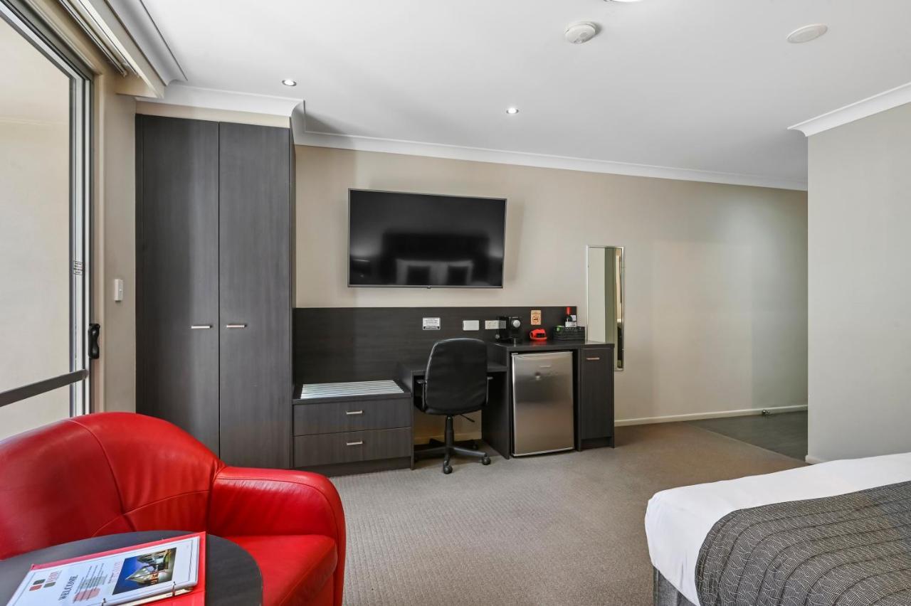 Platinum International Hotel Toowoomba Exterior foto