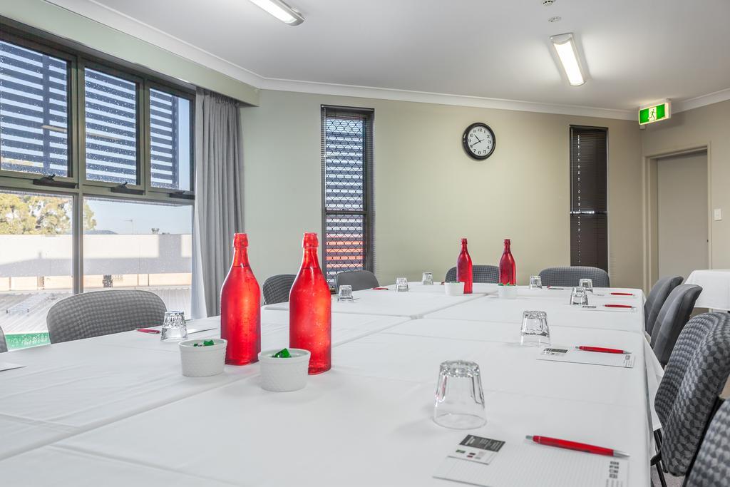 Platinum International Hotel Toowoomba Exterior foto